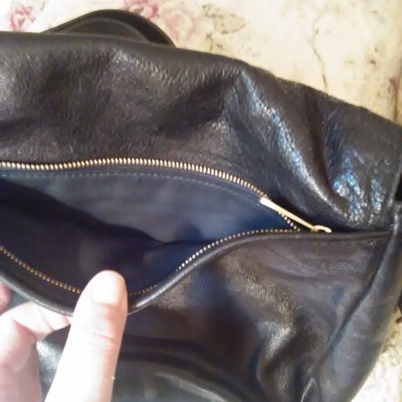 Purse - Picture 4 of 7